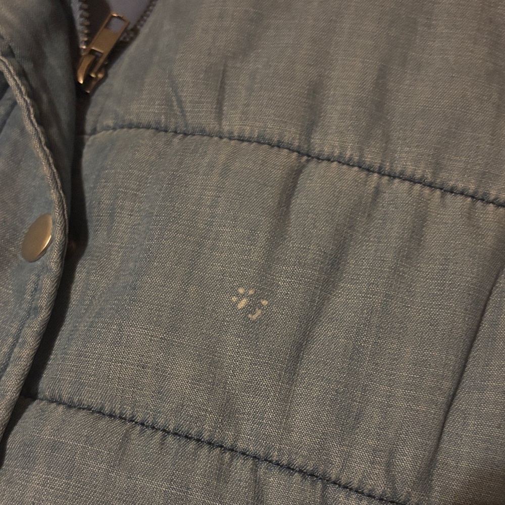 Skies Are Blue Light Denim Quilted Puffer Vest - Picture 3 of 5